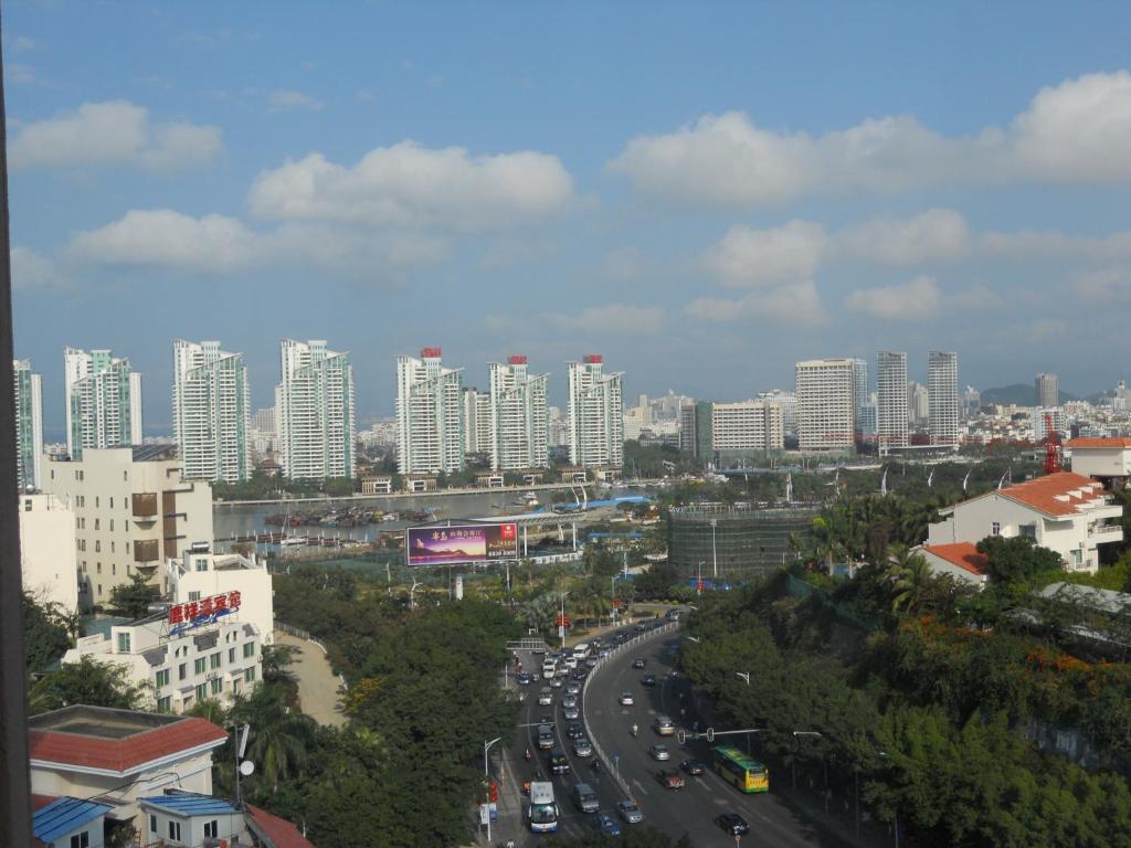 Hawaii Hotel Санья Экстерьер фото