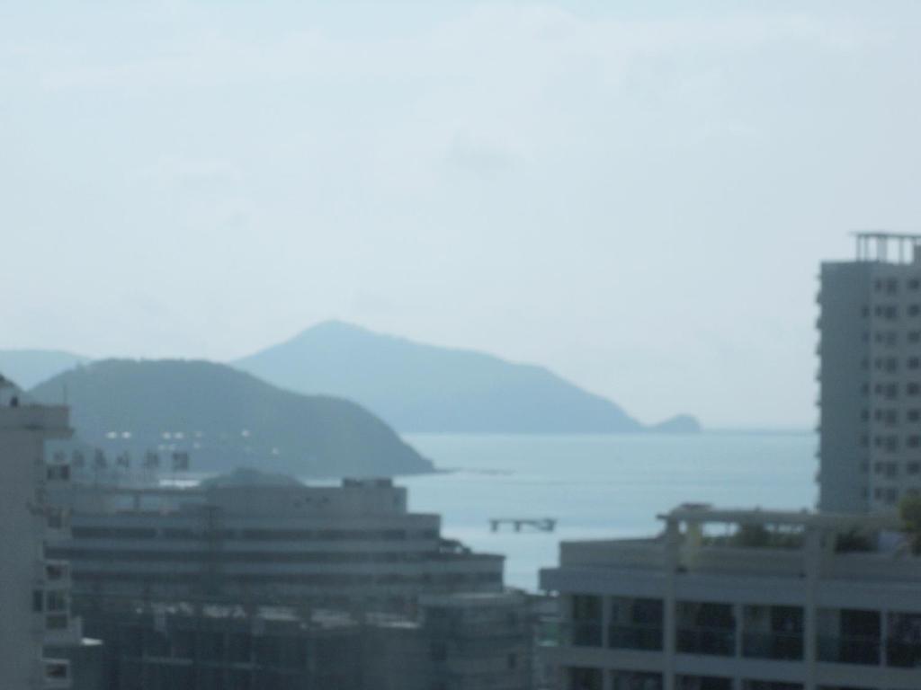Hawaii Hotel Санья Экстерьер фото