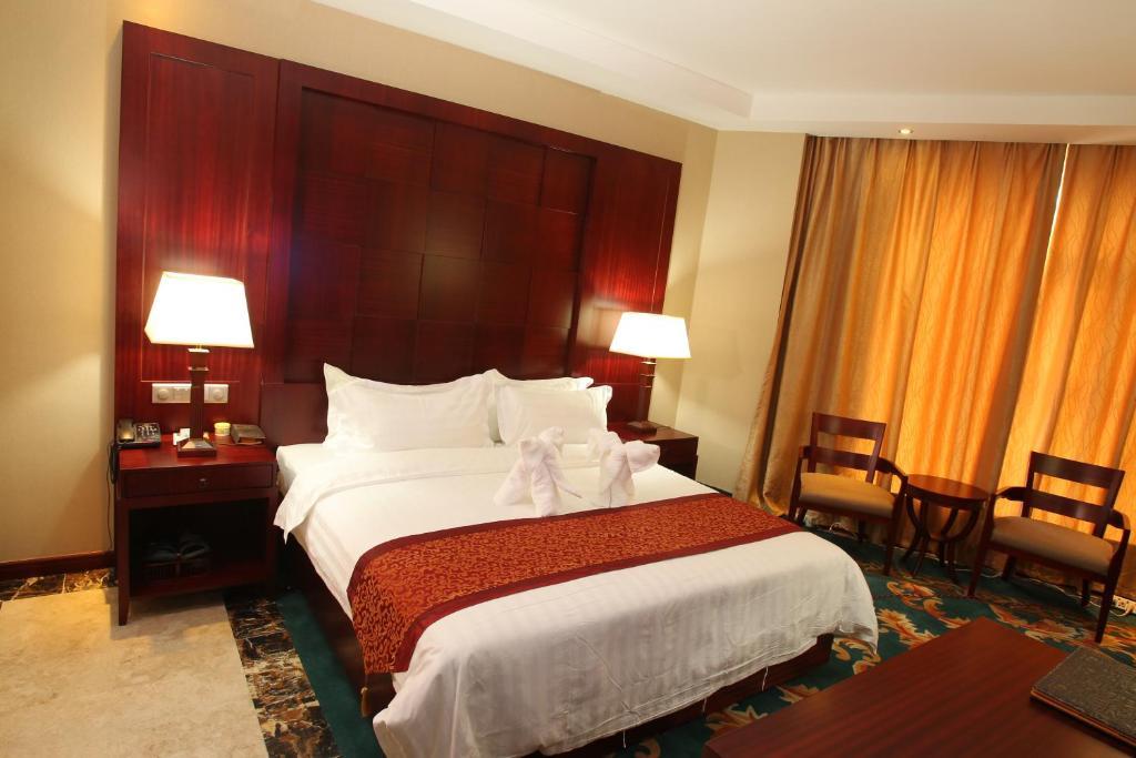 Hawaii Hotel Санья Номер фото